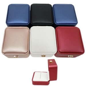 Estuche Corona 6X6cm Cuerina x6 unid. #CC56