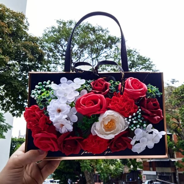 Cartera de Rosas Petalos de Jabón