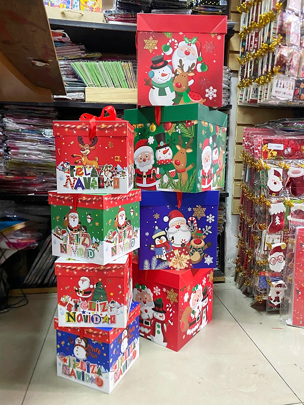 Cajas Cubo 30x30 Navidad Color x3 unid. - Image 2