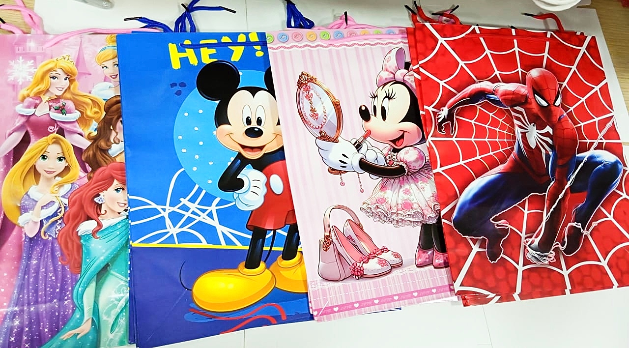 Bolsas Personajes 23x18 Mickey x12 unid - Image 11