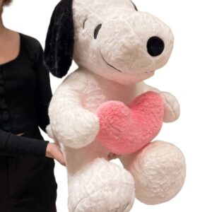 Peluche Snoopy c/corazón 60 cm