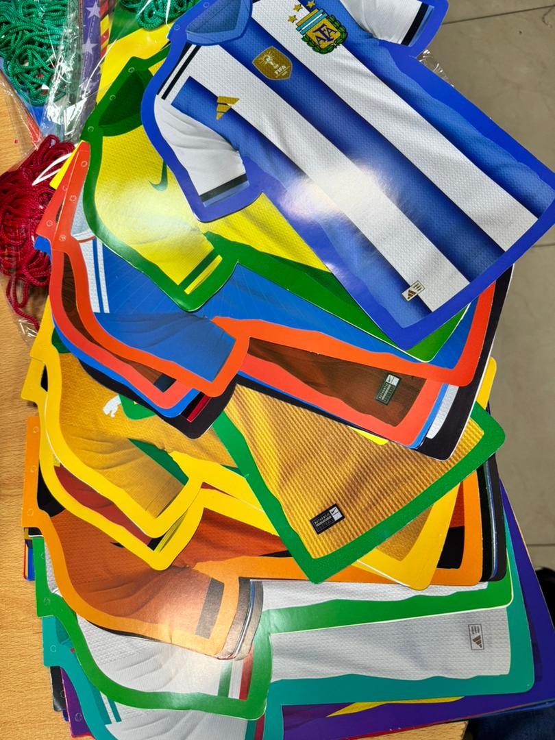 Kit Banderines Mundial 52 Camisetas