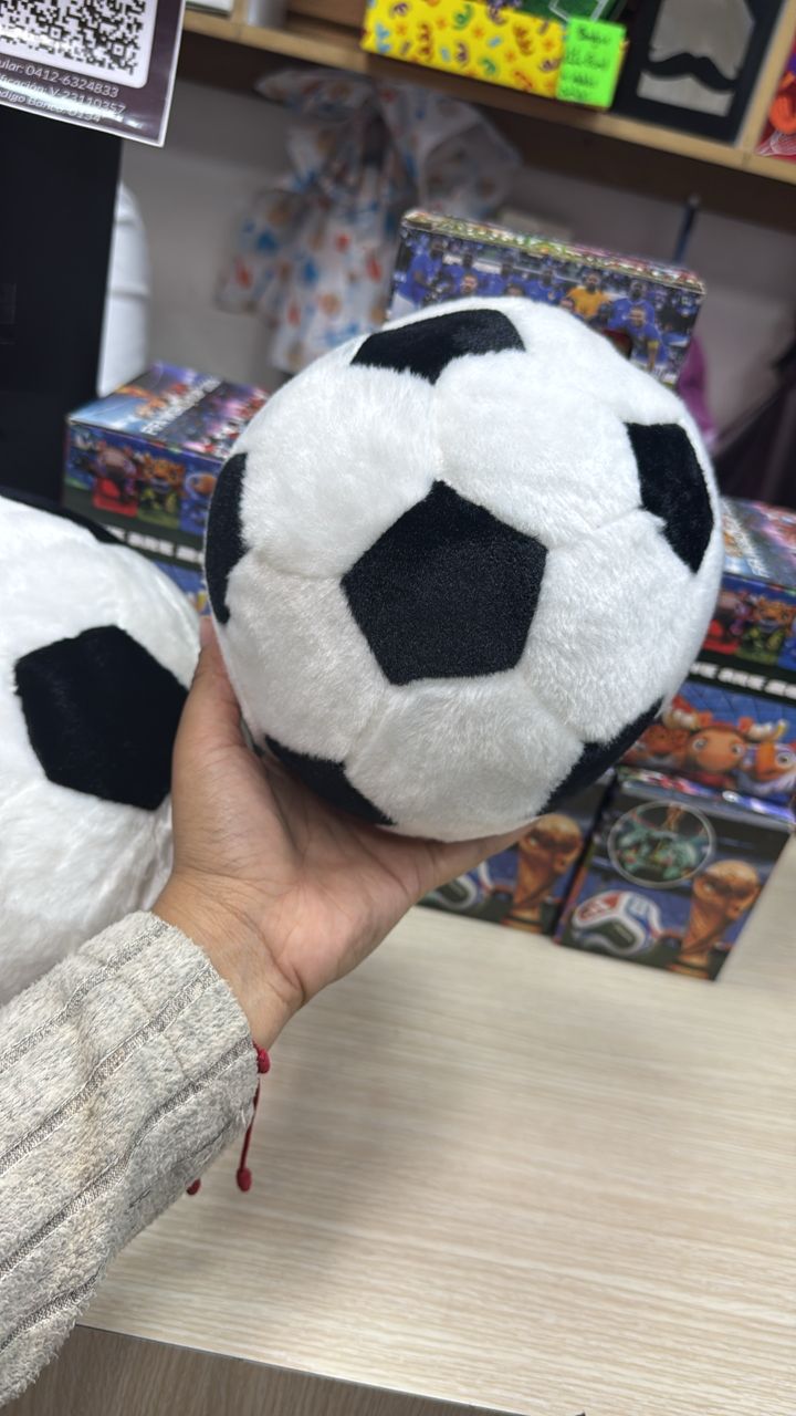 Peluche Pelota Futbol 16 cm PC007 - Image 2