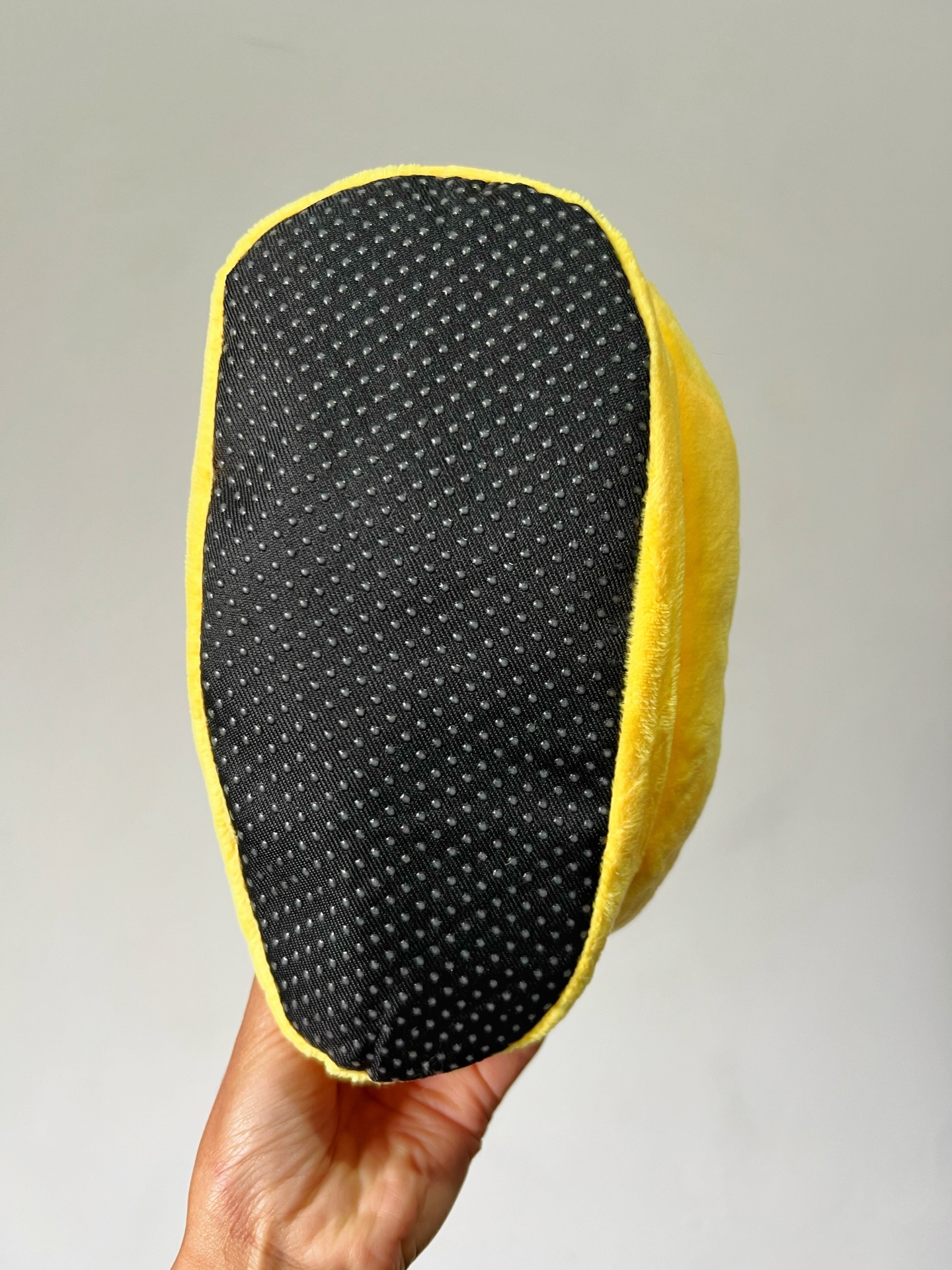 Pantuflas de pikachu #44210-1 - Image 2
