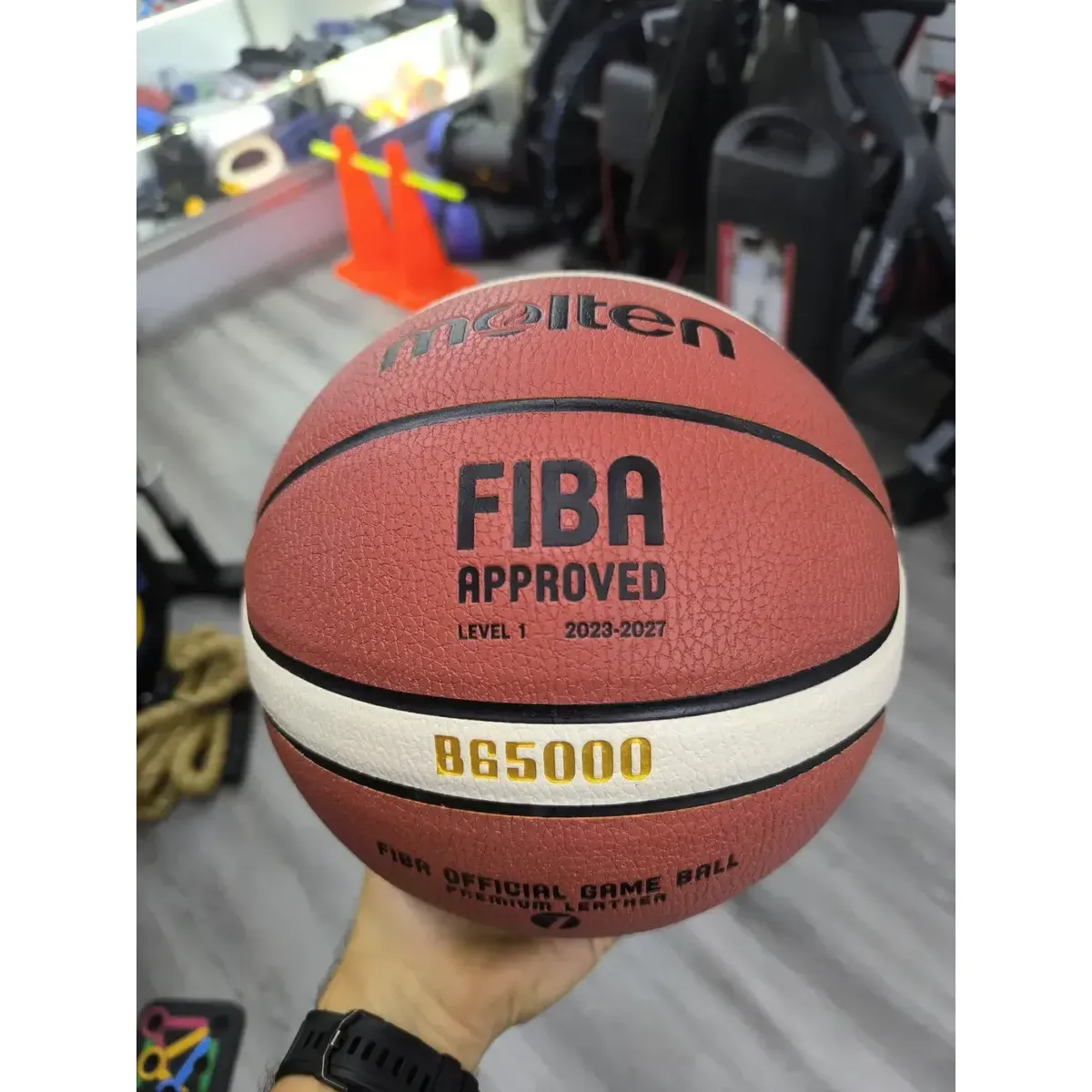Pelota De Basquet Estandar Para Niños - Image 2